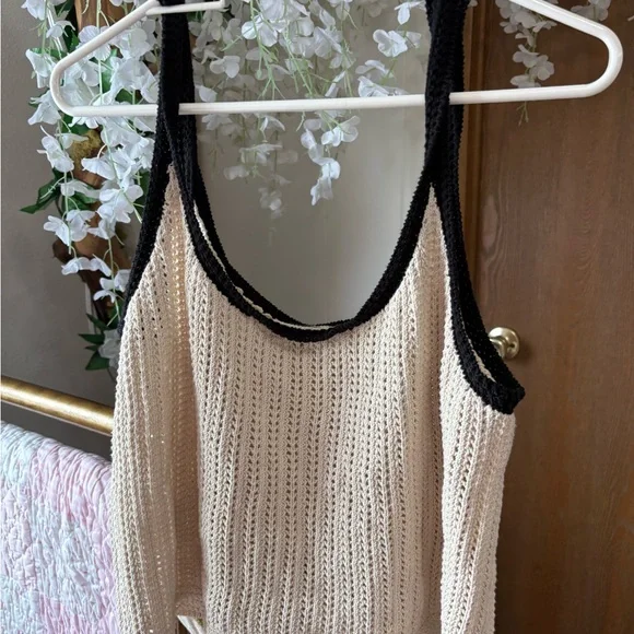 Madewell Beige Knit Tank with Black Trim - Picture 11 of 12